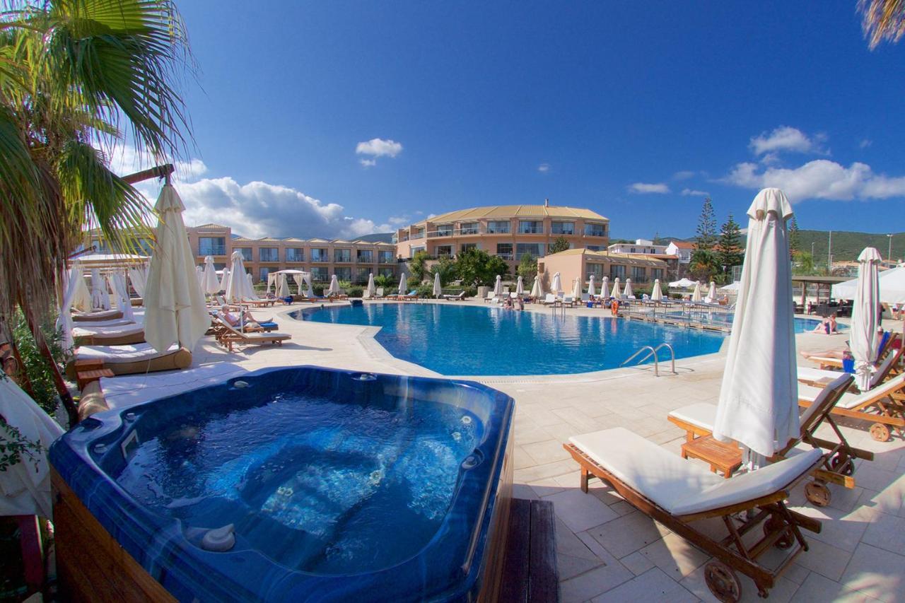 Ionian Emerald Resort カラヴォミロス エクステリア 写真