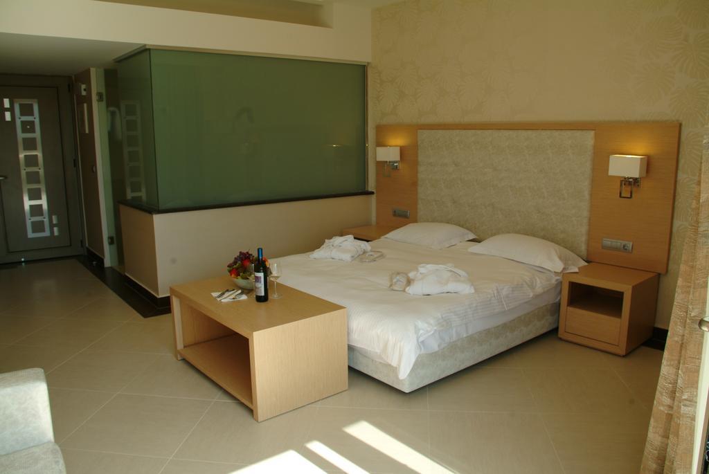 Ionian Emerald Resort カラヴォミロス エクステリア 写真